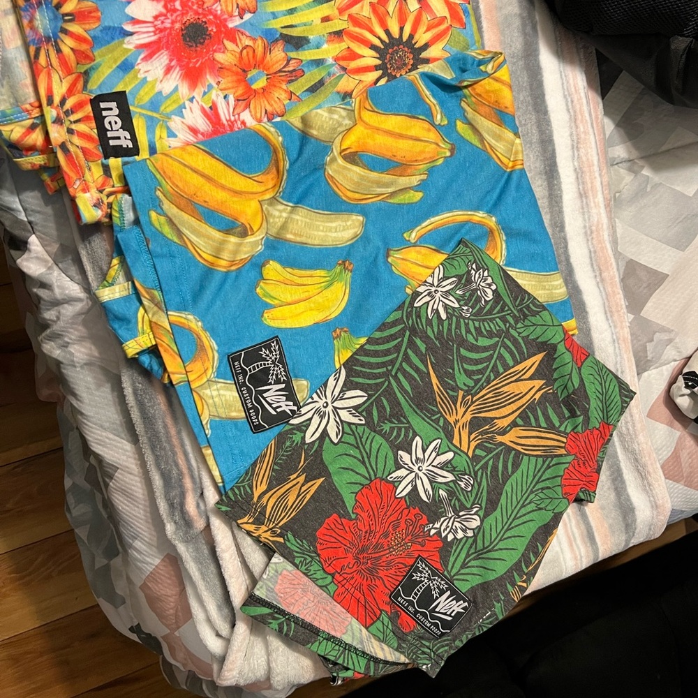 3 Neff Mens Tank Tops
